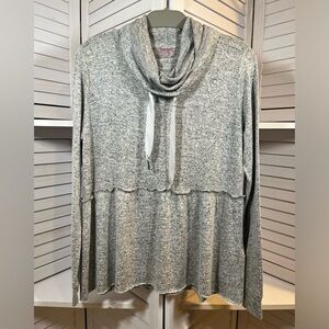 NWOT BETSEY JOHNSON PERFORMANCE SWEATSHIRT